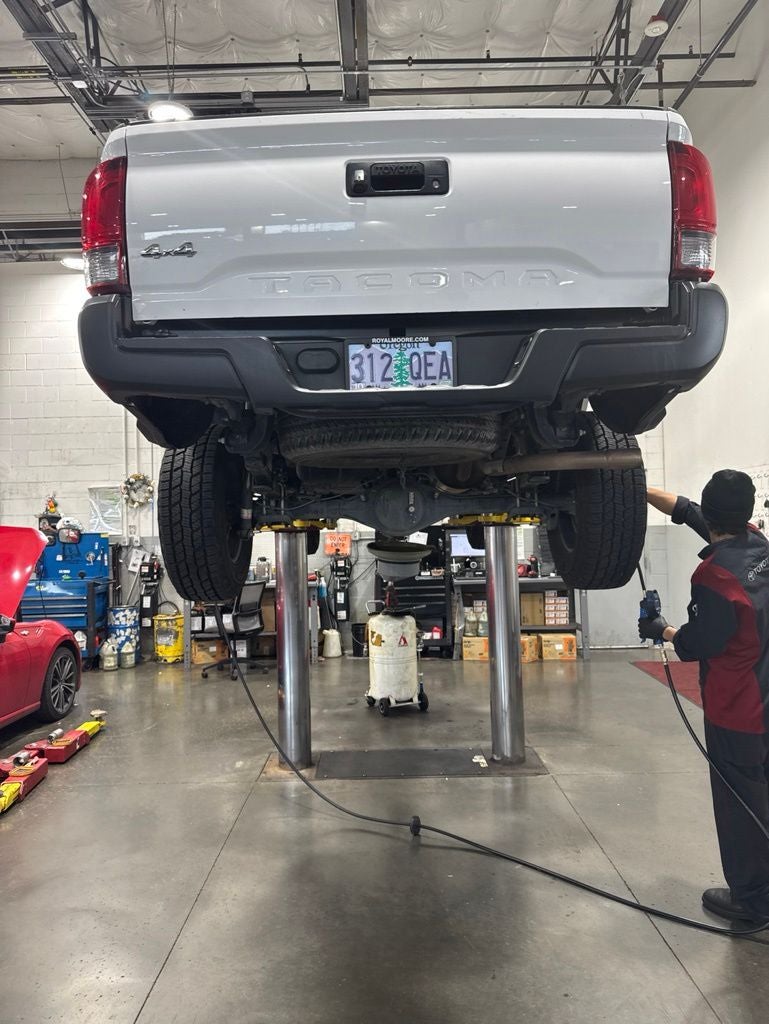 2022 Toyota Tacoma SR