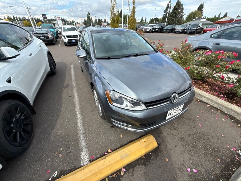 2017 Volkswagen Golf TSI S 4-Door