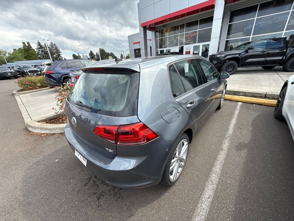 2017 Volkswagen Golf TSI S 4-Door