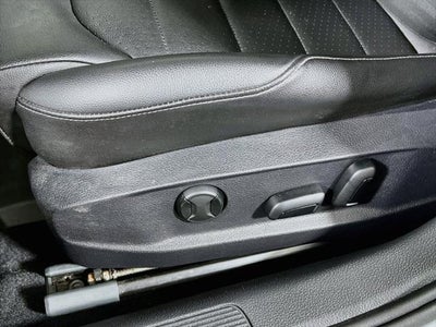 2017 Volkswagen Golf TSI SEL 4-Door