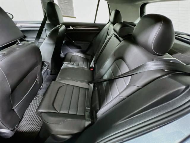 2017 Volkswagen Golf TSI SEL 4-Door
