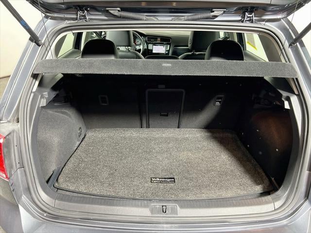 2017 Volkswagen Golf TSI SEL 4-Door