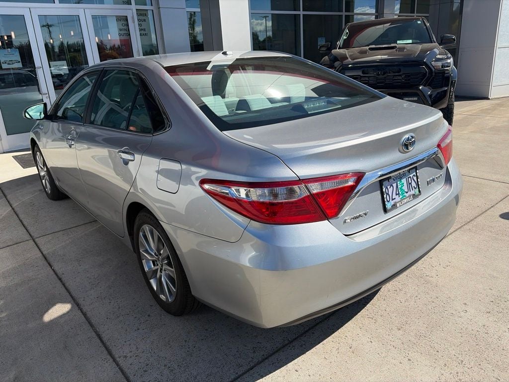 2017 Toyota Camry Hybrid XLE