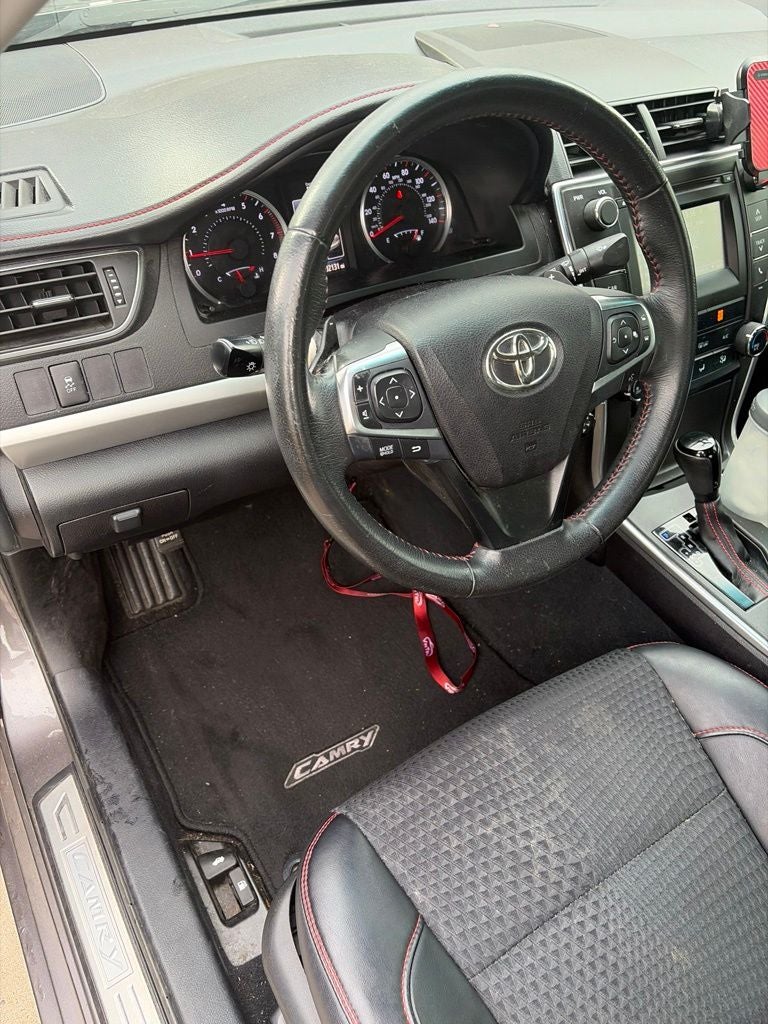 2015 Toyota Camry SE