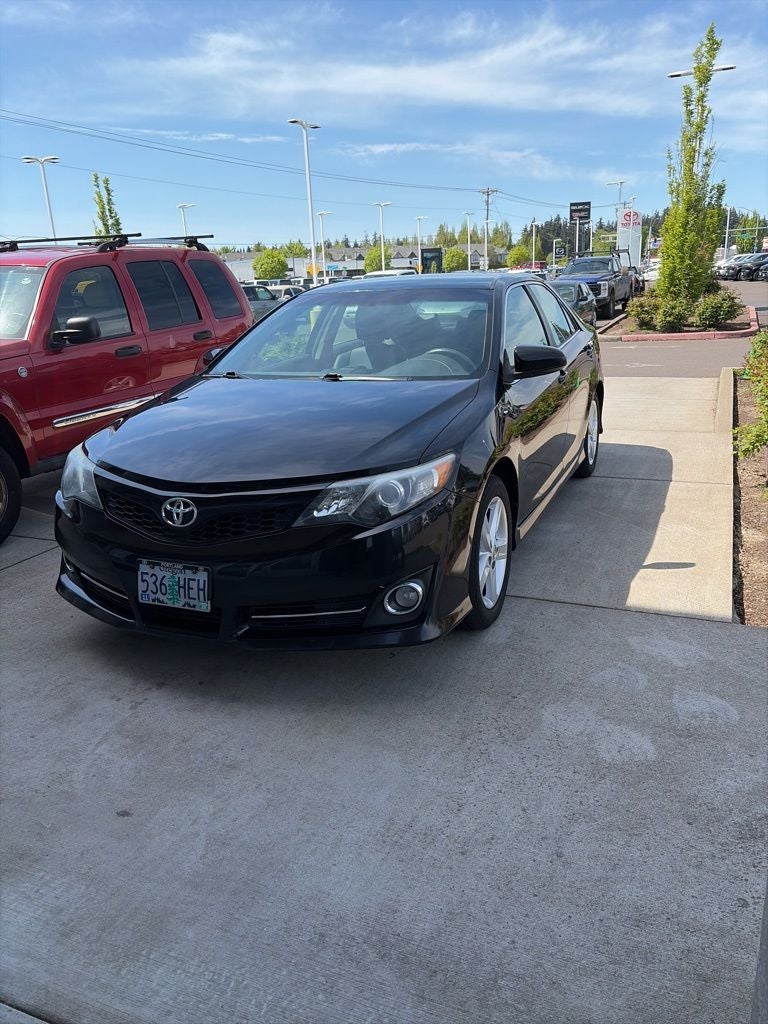 2014 Toyota Camry SE