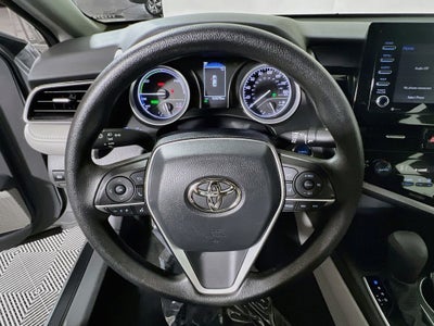 2022 Toyota Camry Hybrid LE