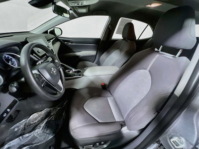 2022 Toyota Camry Hybrid LE