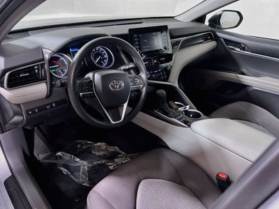 2022 Toyota Camry Hybrid LE