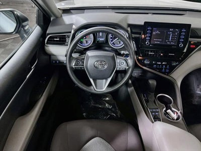 2022 Toyota Camry Hybrid LE