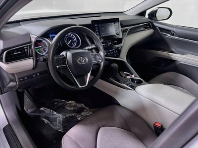 2022 Toyota Camry Hybrid LE