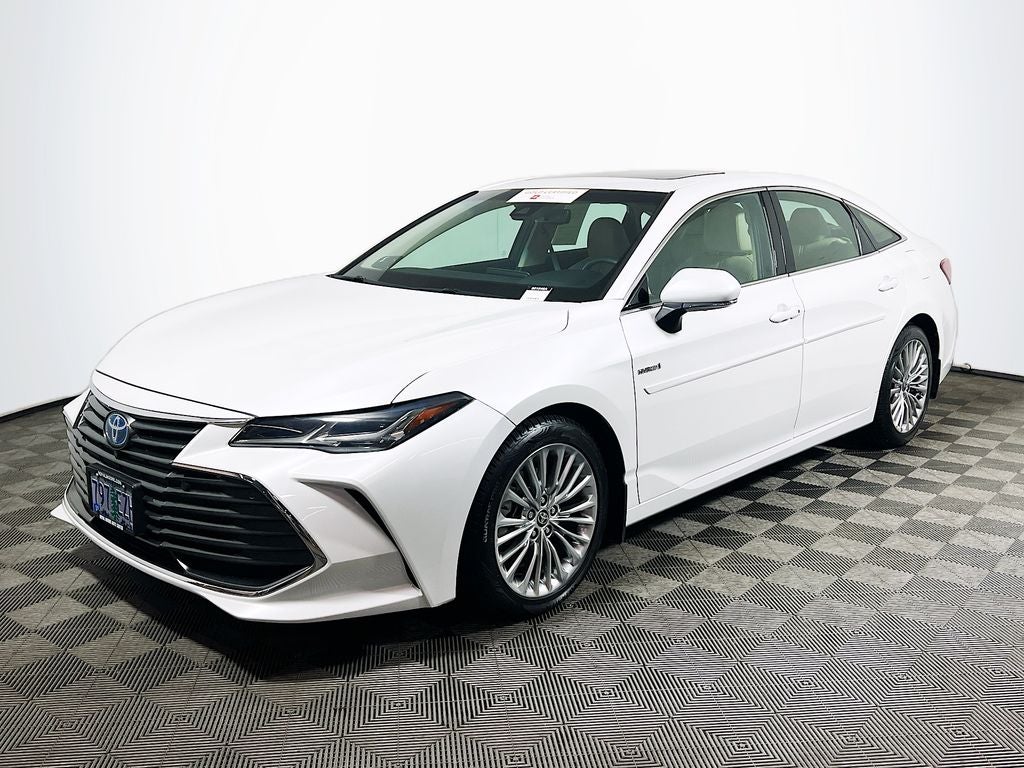 2020 Toyota Avalon Hybrid Limited