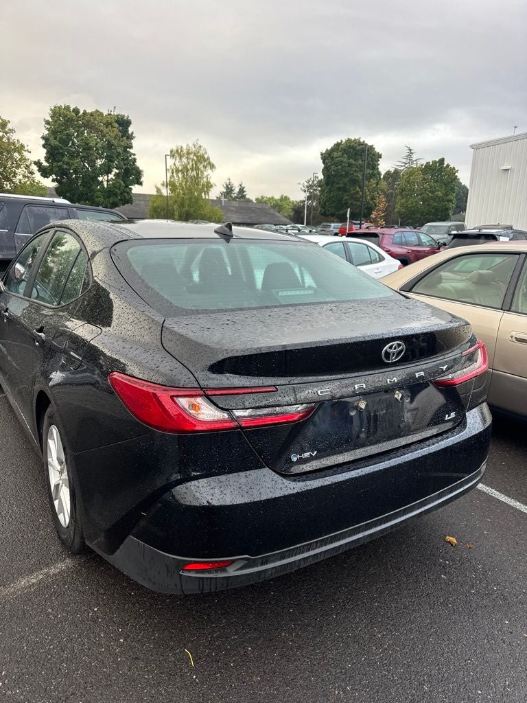 2025 Toyota Camry LE