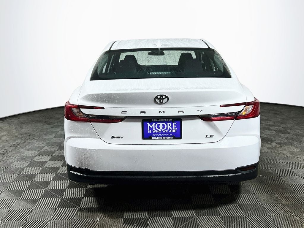 2025 Toyota Camry LE