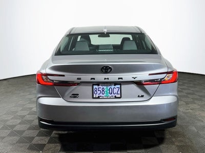 2025 Toyota Camry LE