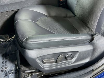2023 Toyota Camry Hybrid XLE