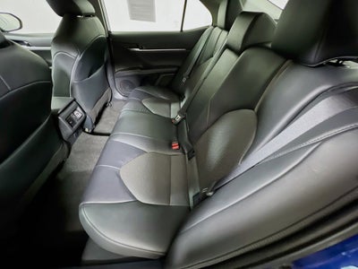 2023 Toyota Camry Hybrid XLE