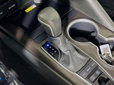 2023 Toyota Camry Hybrid XLE