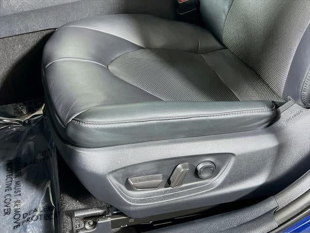 2023 Toyota Camry Hybrid XLE