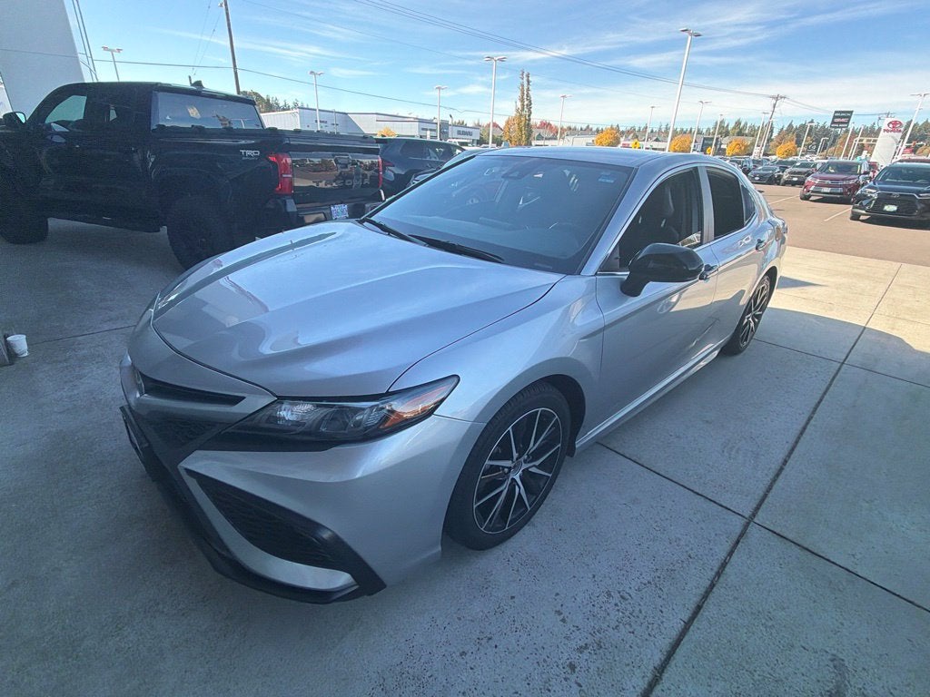 2021 Toyota Camry SE