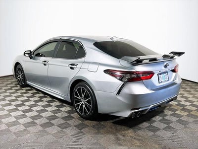 2023 Toyota Camry Hybrid SE