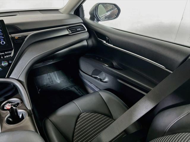 2023 Toyota Camry Hybrid SE NIGHTSHADE