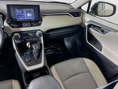 2021 Toyota RAV4 Hybrid XLE Premium