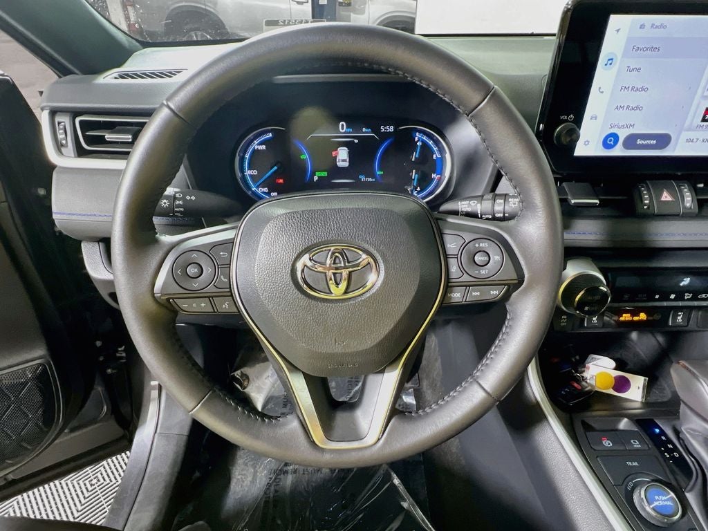 2024 Toyota RAV4 Hybrid XSE