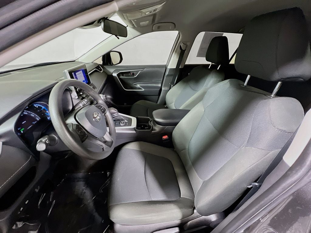 2023 Toyota RAV4 Hybrid LE
