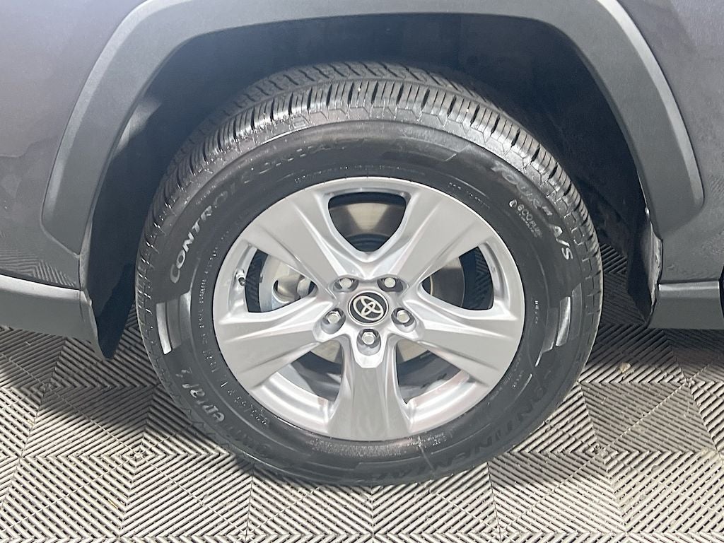 2023 Toyota RAV4 Hybrid LE