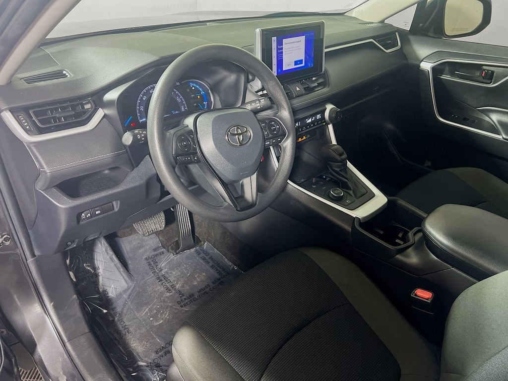 2023 Toyota RAV4 Hybrid LE
