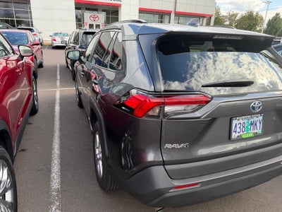 2020 Toyota RAV4 Hybrid LE