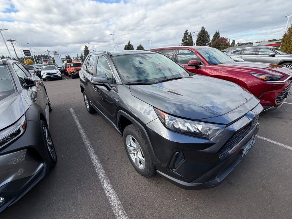 2020 Toyota RAV4 Hybrid LE