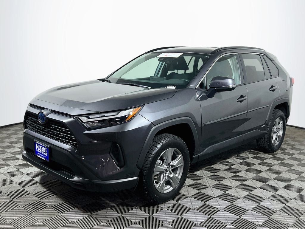 2024 Toyota RAV4 Hybrid LE