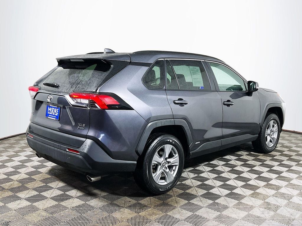 2025 Toyota RAV4 Hybrid XLE