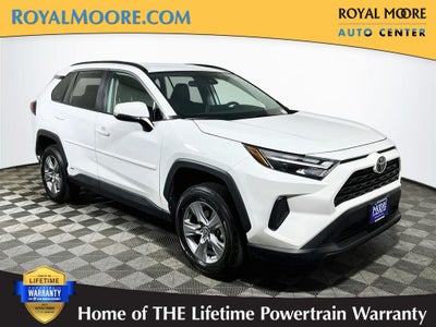 2025 Toyota RAV4 Hybrid XLE