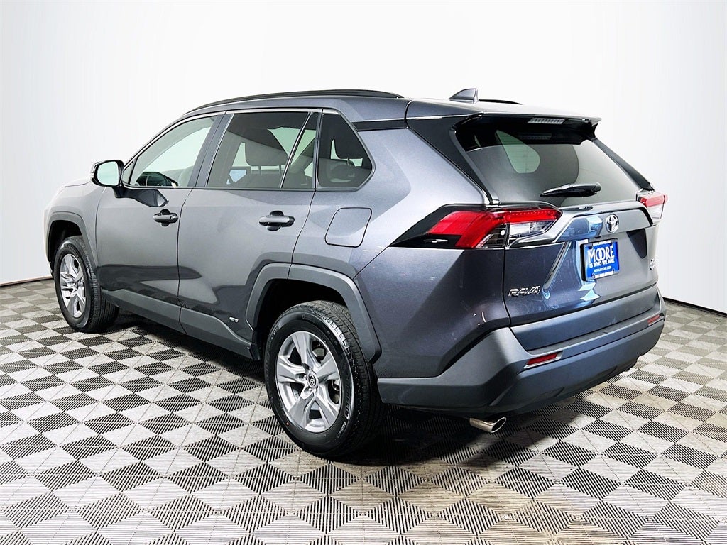 2025 Toyota RAV4 Hybrid XLE