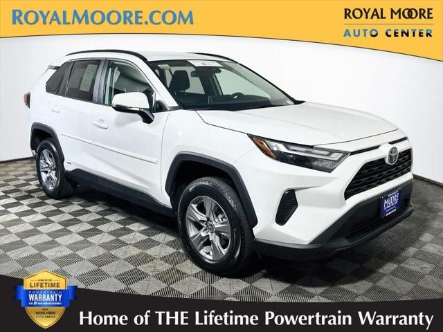 2025 Toyota RAV4 Hybrid XLE