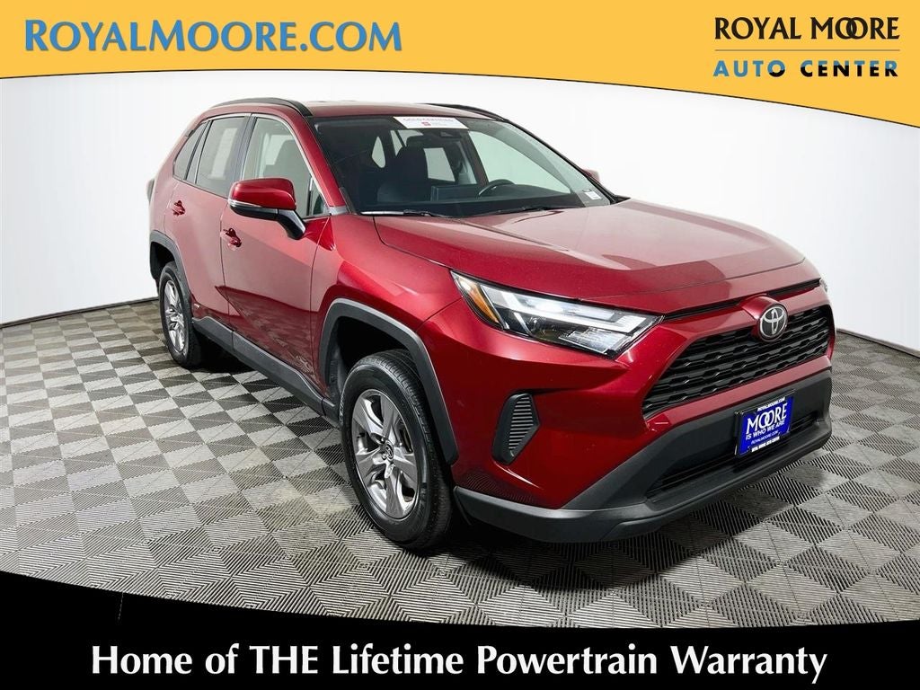 2025 Toyota RAV4 Hybrid XLE
