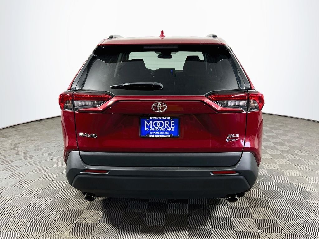2025 Toyota RAV4 Hybrid XLE