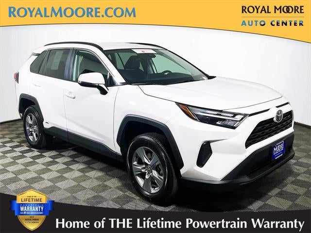 2025 Toyota RAV4 Hybrid XLE