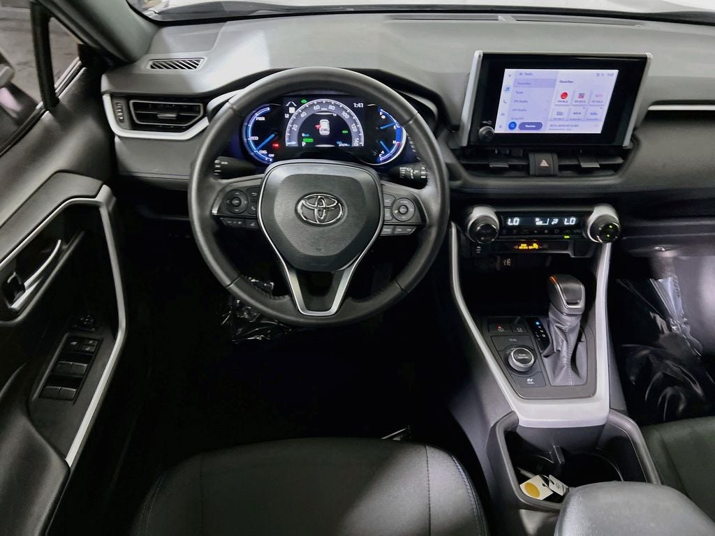 2024 Toyota RAV4 Hybrid SE