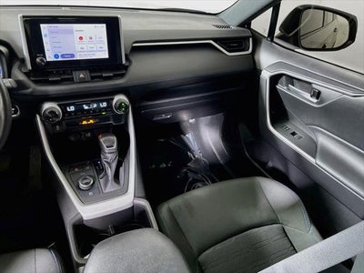 2024 Toyota RAV4 Hybrid SE