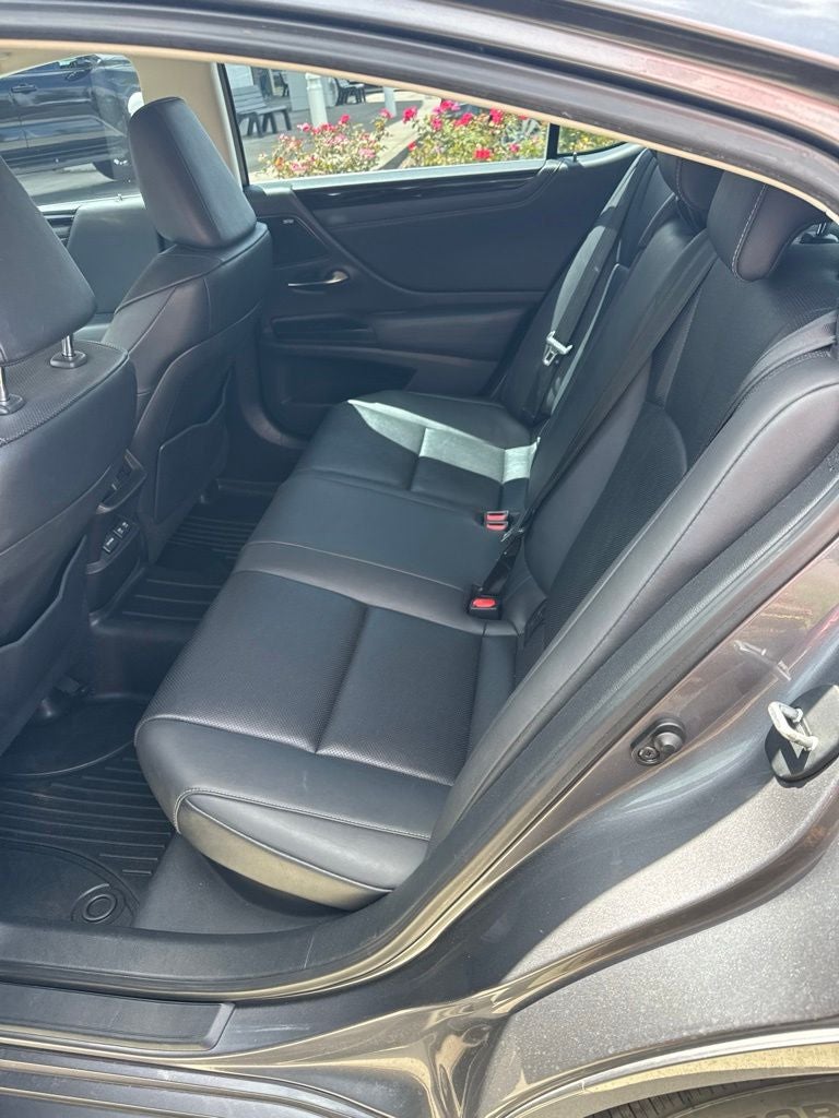 2020 Lexus ES 300h