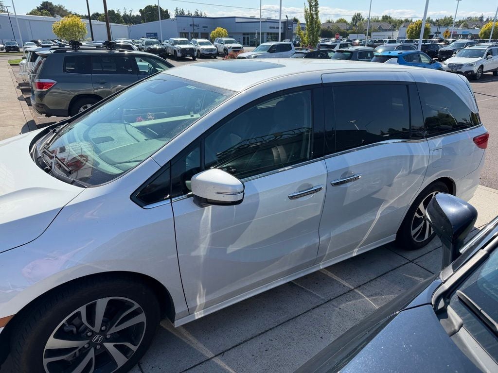 2020 Honda Odyssey Elite