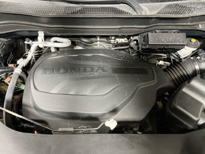 2021 Honda Pilot Touring 8 Passenger