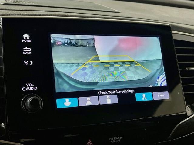 2021 Honda Pilot Touring 8 Passenger