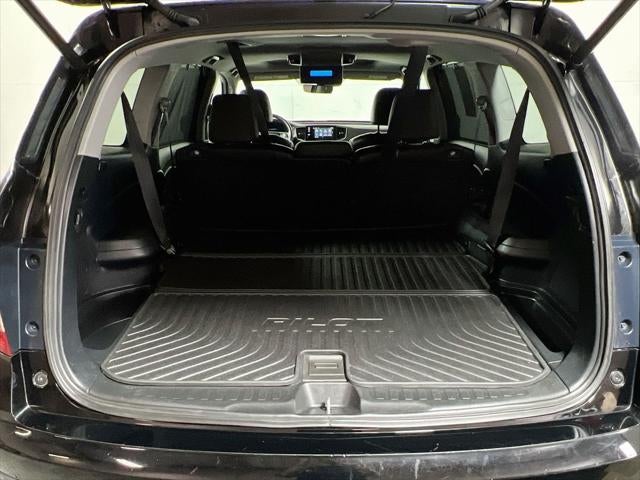 2021 Honda Pilot Touring 8 Passenger