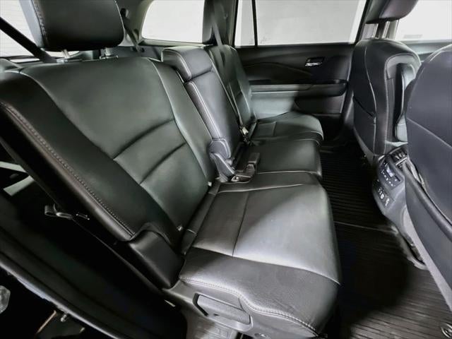 2021 Honda Pilot Touring 8 Passenger