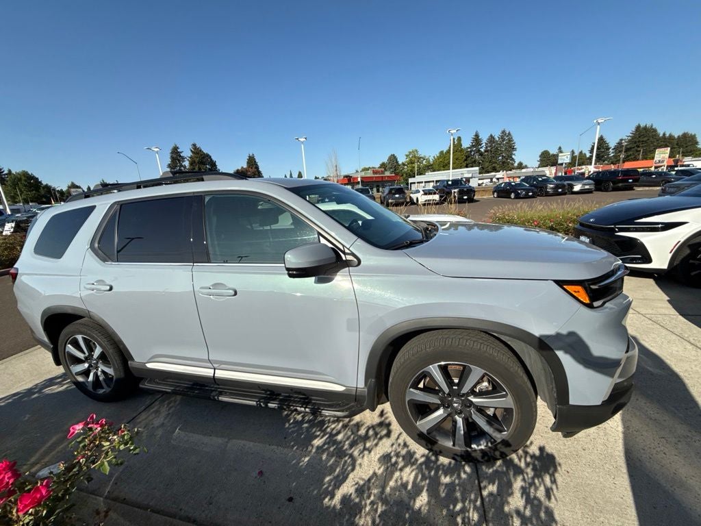 2023 Honda Pilot Touring