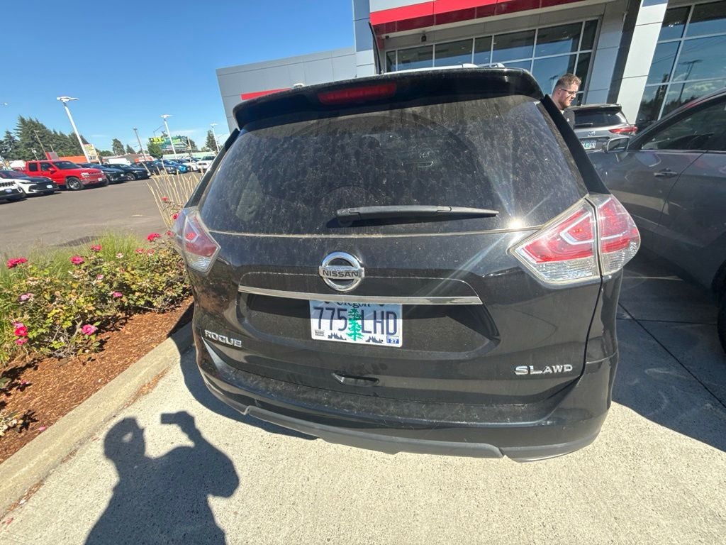 2016 Nissan Rogue SL